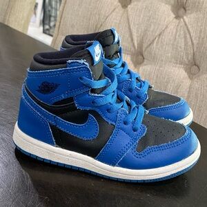Kids Jordan 1s